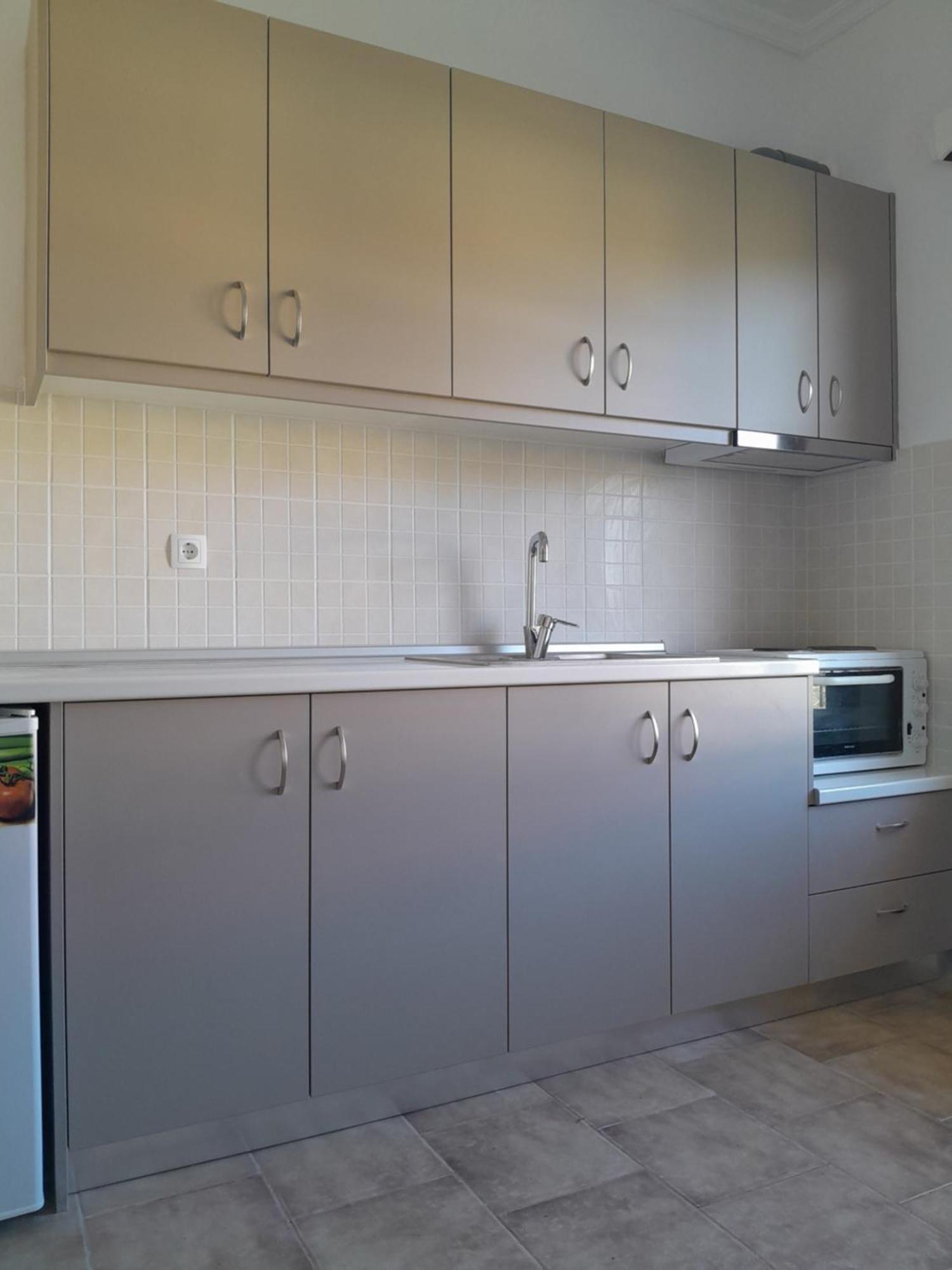 Kostas Apartments Сідарі Екстер'єр фото